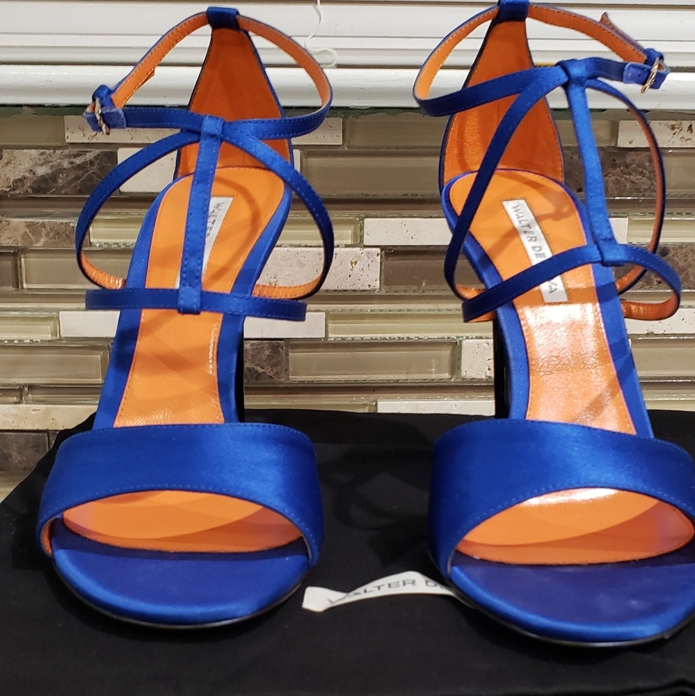 ❤️❤️❤️Satin blue sandals